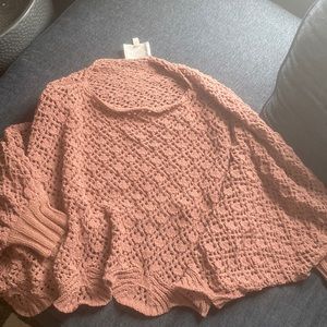 Jessica Simpson sweater
